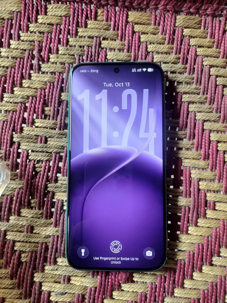 Tecno CAMON 40 1