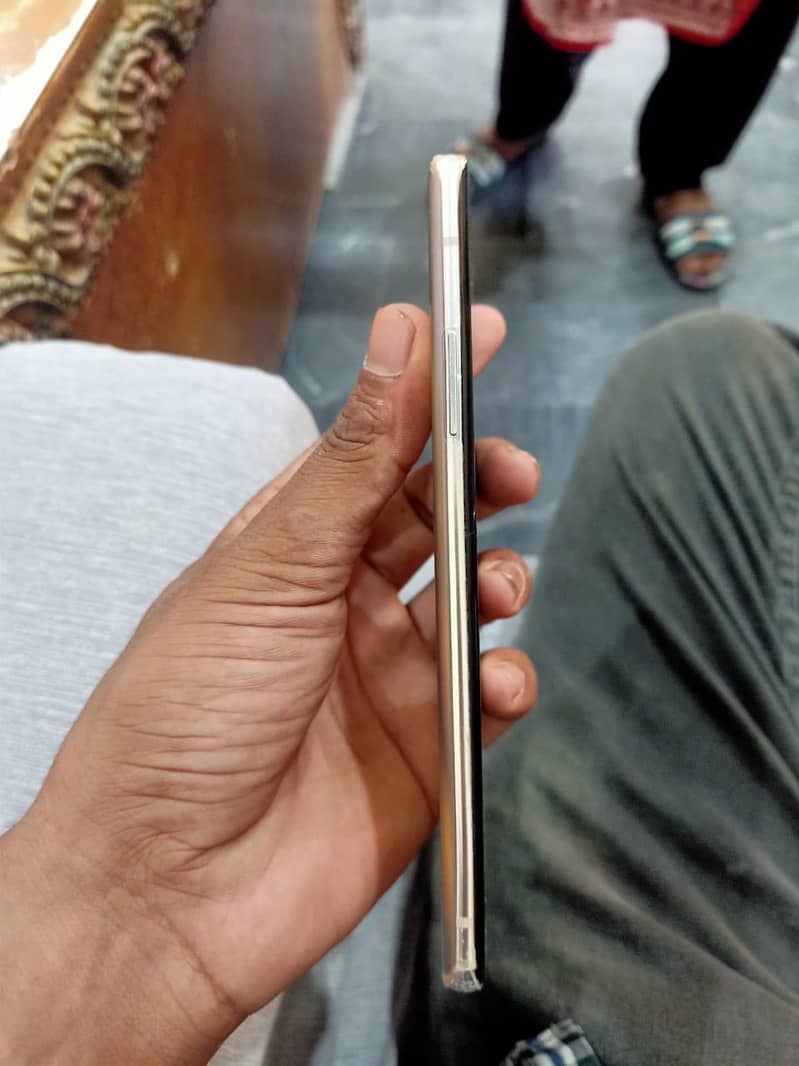 One Plus 8T 2