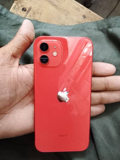 Apple iPhone 12