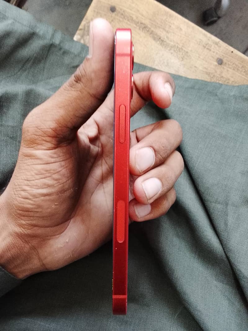 Apple iPhone 12 3