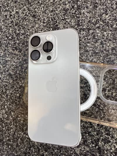 Apple iPhone 16 Pro