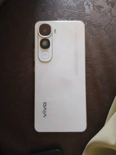 Vivo Y400
