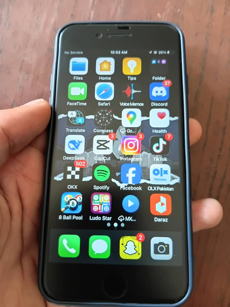 Apple iPhone 7 1