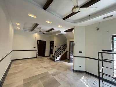 5 Marla Beautiful House With Solar 5 Kv Plus Green Meter With Basement Servant Room Available For Rent In Dha