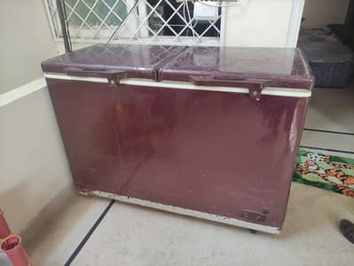 pel deep freezer double door good condition