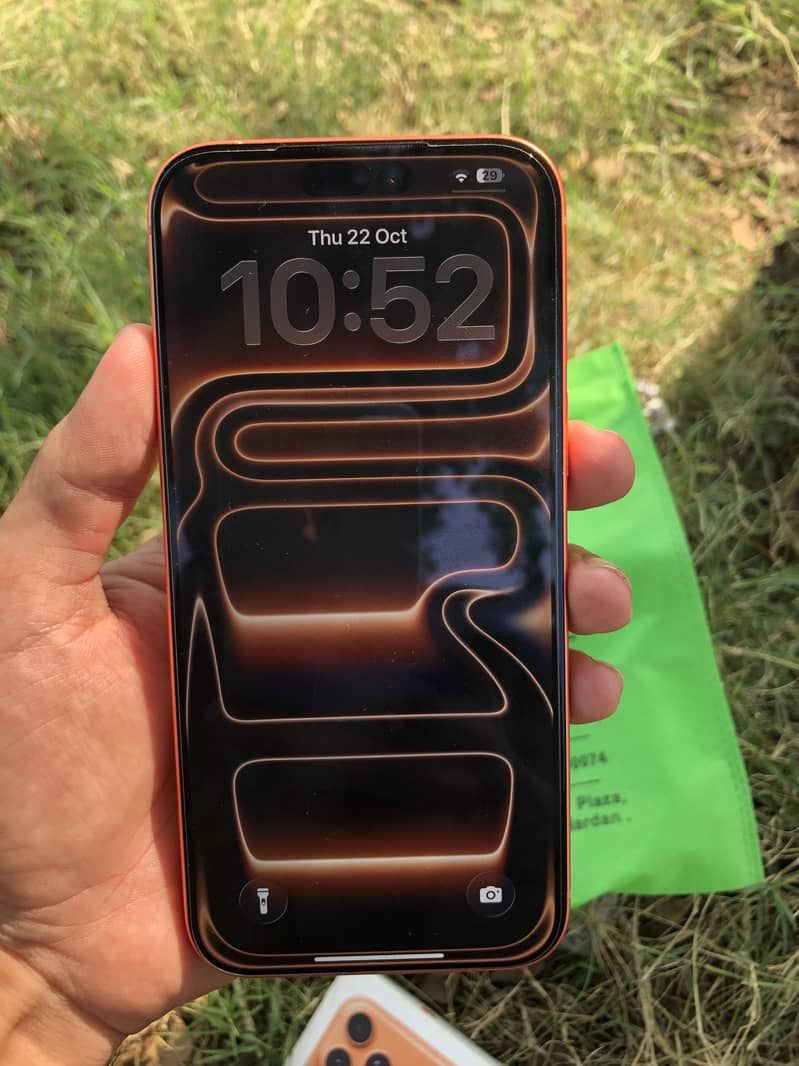 Apple iPhone 17 Pro Max 2