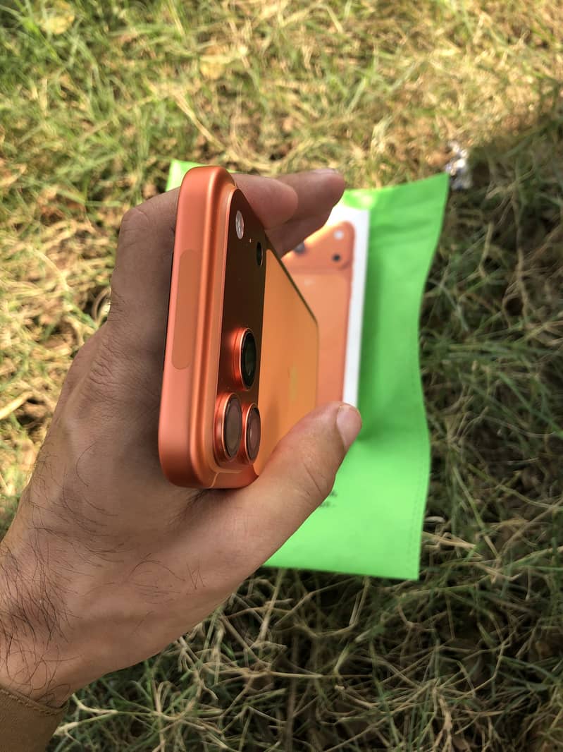 Apple iPhone 17 Pro Max 5
