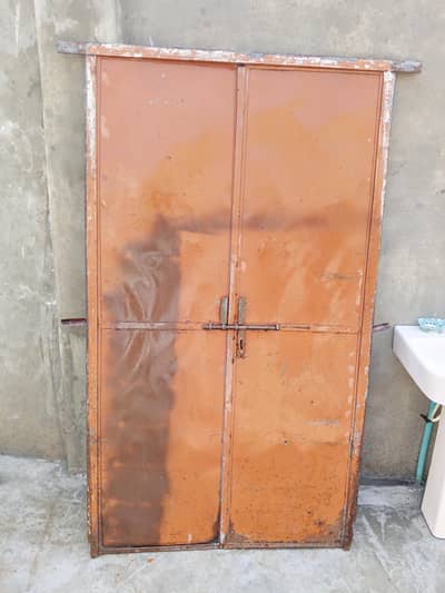 Iron Door 6/3.5