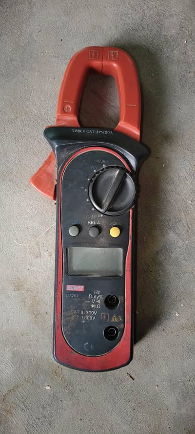 clamp meter
