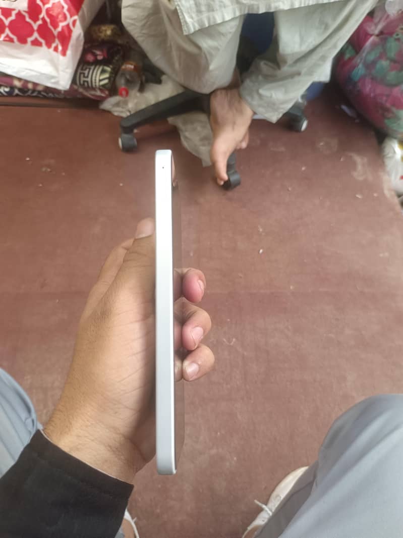 Samsung Mobile A16 5