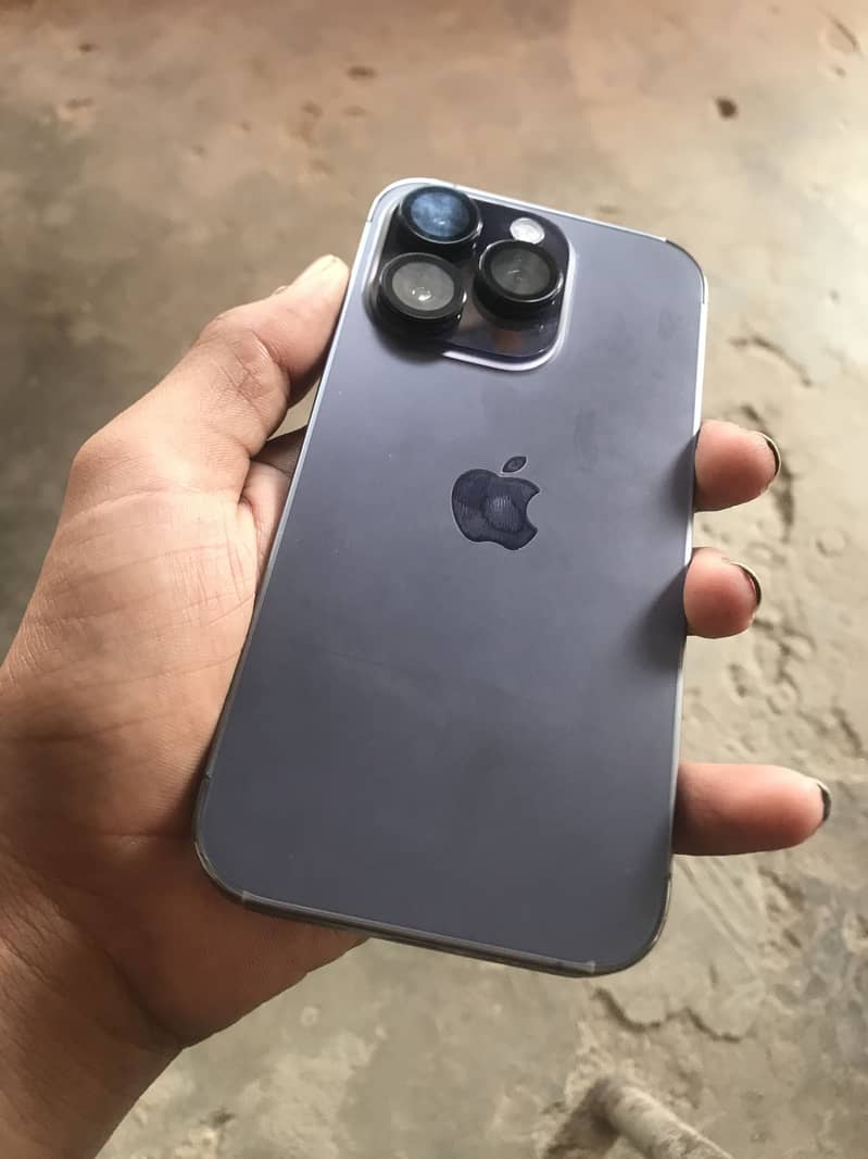 Apple iPhone 14 Pro 4