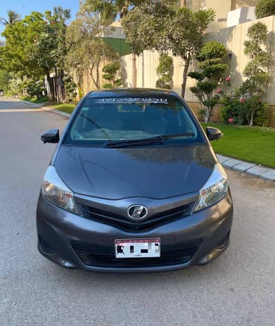 Toyota Vitz 2013