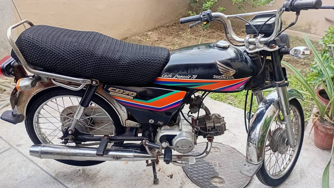 Honda CD 70 2011 3