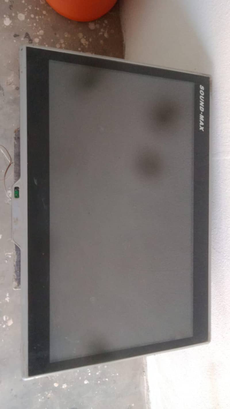 LCD TV 2