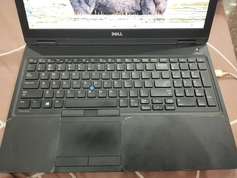 DELL PRECISION 3520 2