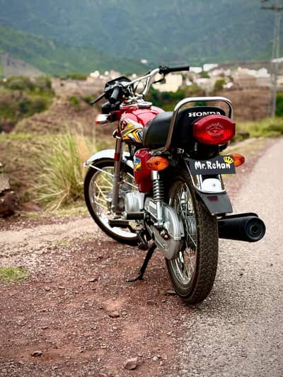 Honda 125 urgent sale 10/10