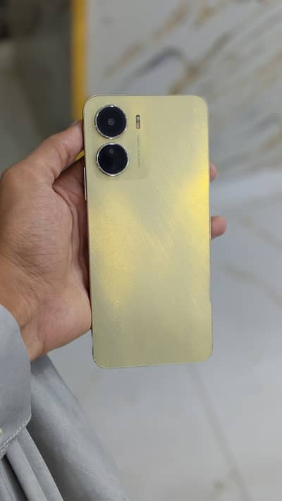 Vivo y16 (Exchange possible)