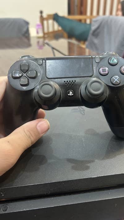 Sony playstation 4slim 512 GB