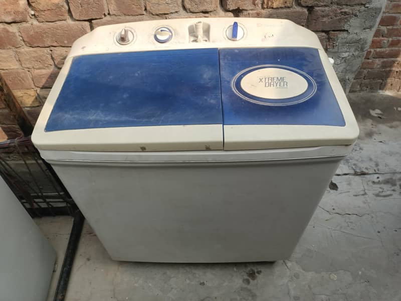 Dawlance washing machine 0