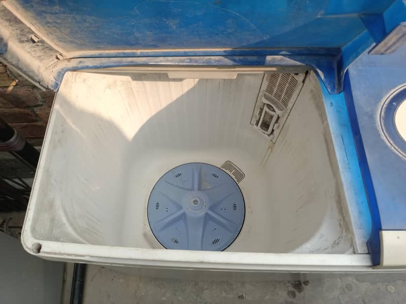 Dawlance washing machine 2