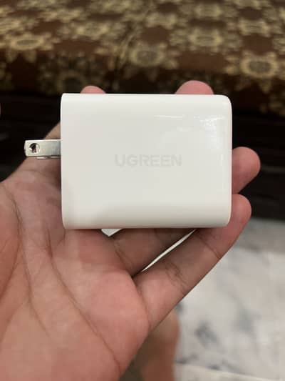 Ugreen 65w 3-Port fast charger