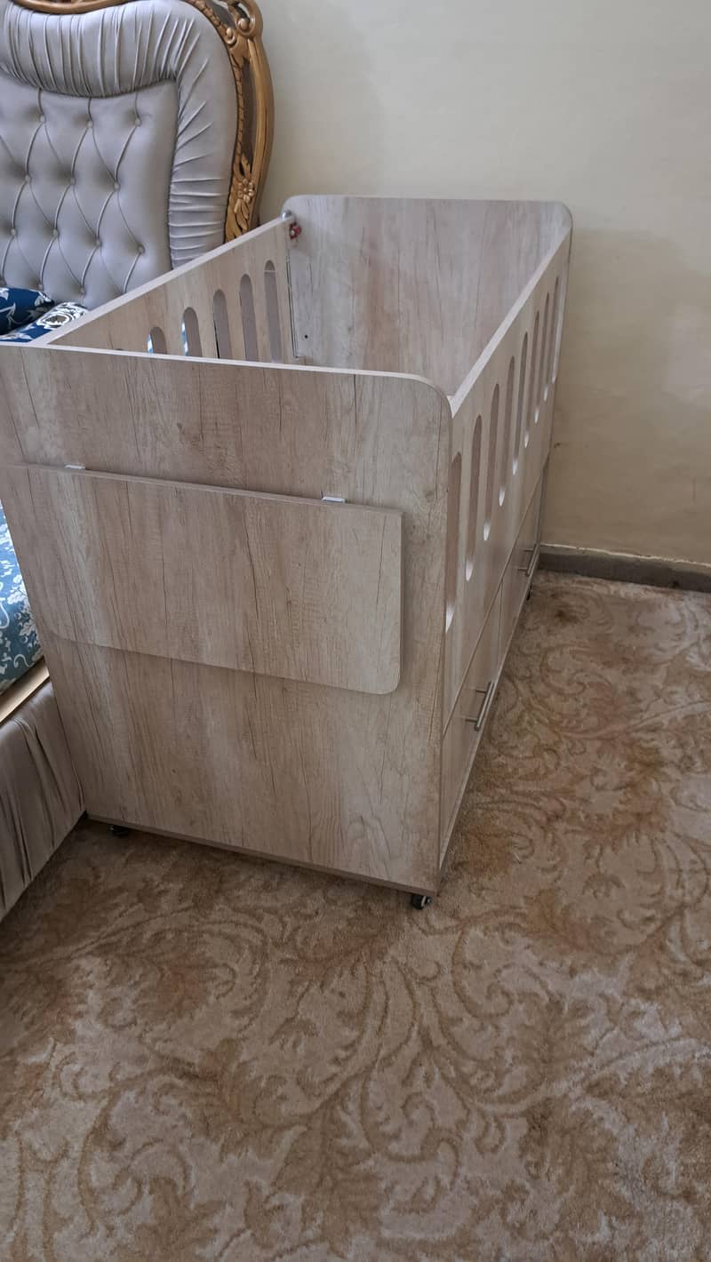 Baby Cot 1