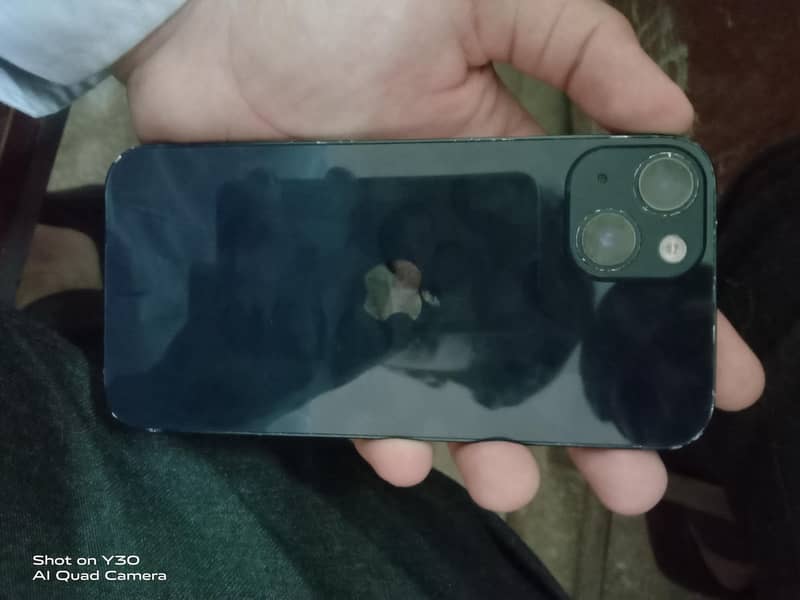 Apple iPhone 13 1