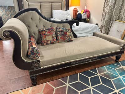 Deewan for sale