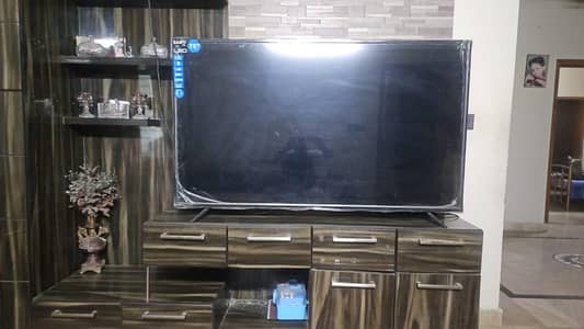 Samsung 75 Inch LED TV , Nice Condition