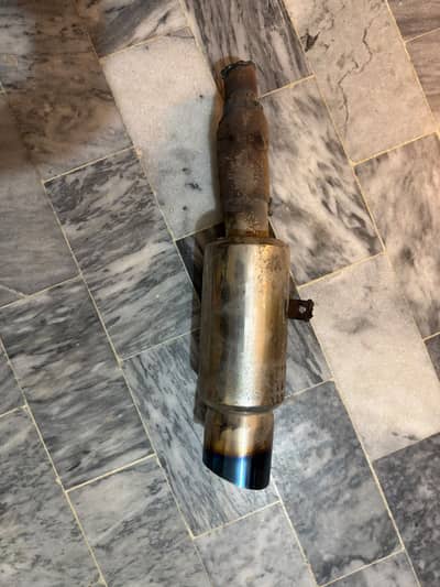 Burn tip exhaust