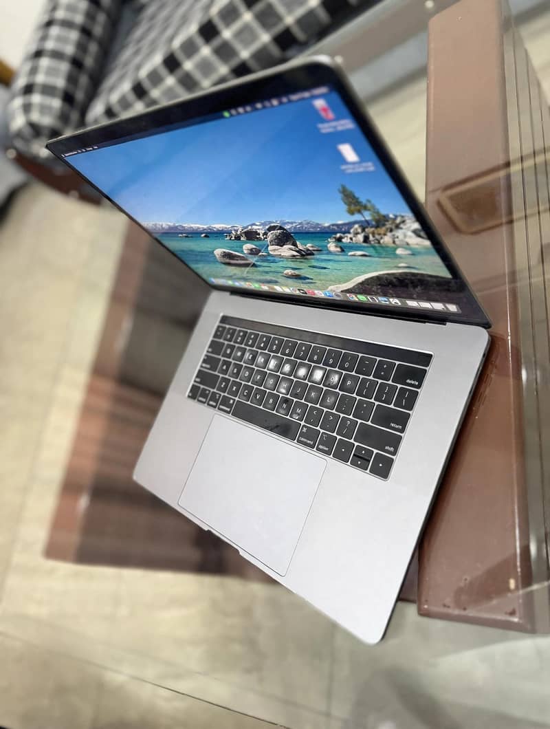 MacBook Pro 2019 | 16