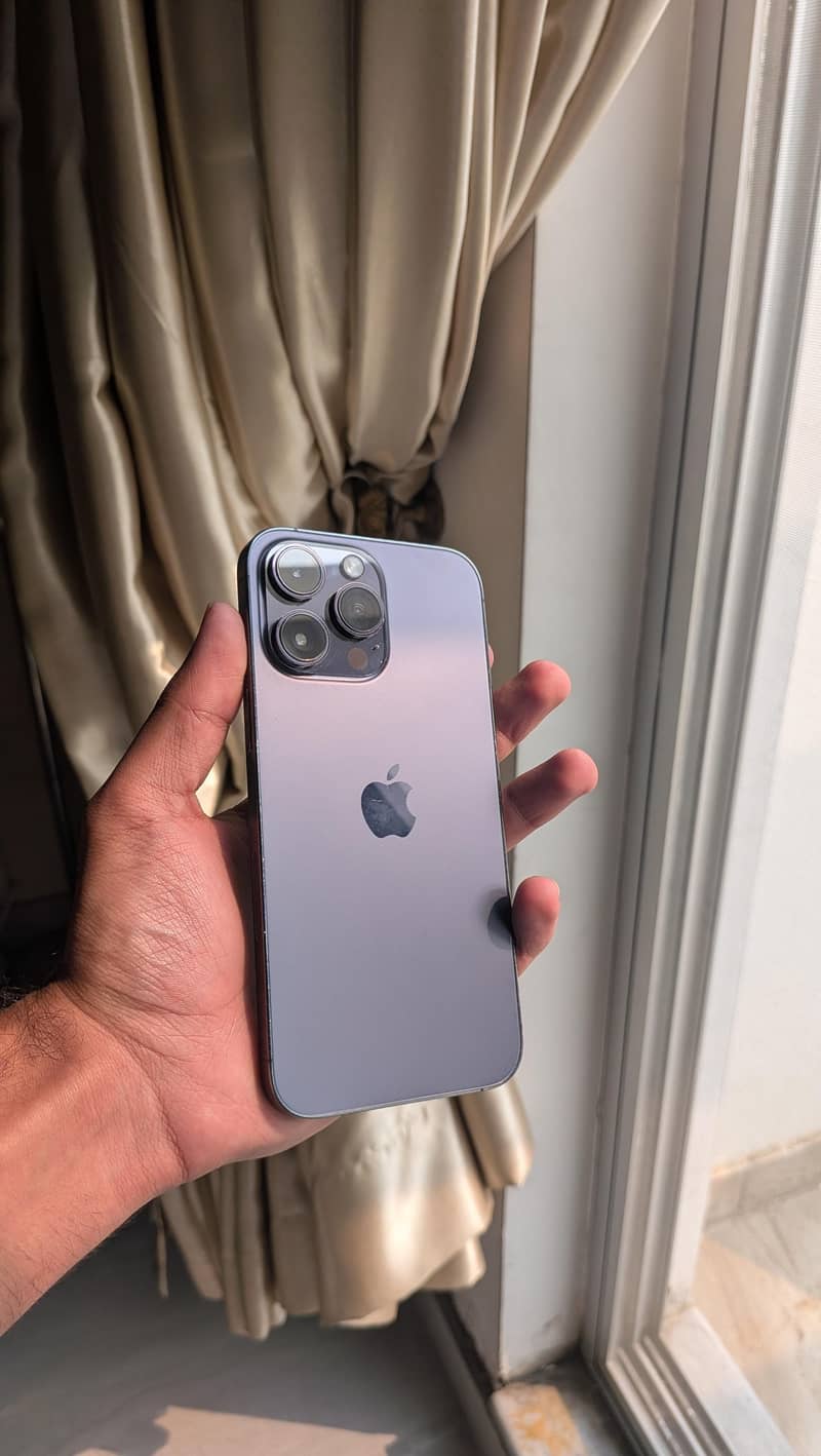 iPhone 14 Pro Max 3