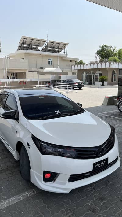 Toyota Corolla Altis 2016