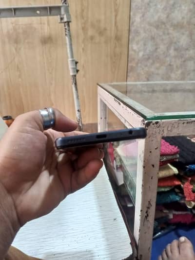 Tecno Spark Go 1