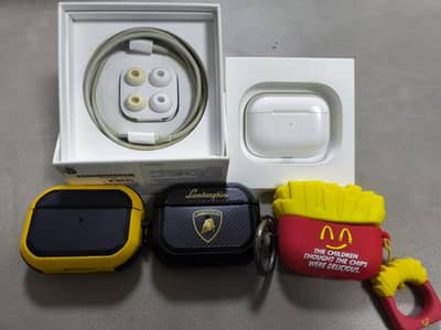 Apple Airpods Pro Wireless Charging (Only Charging Case)