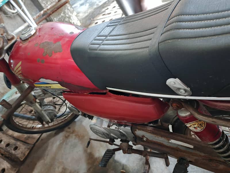 DHOOM 70CC 2014 MODEL 1