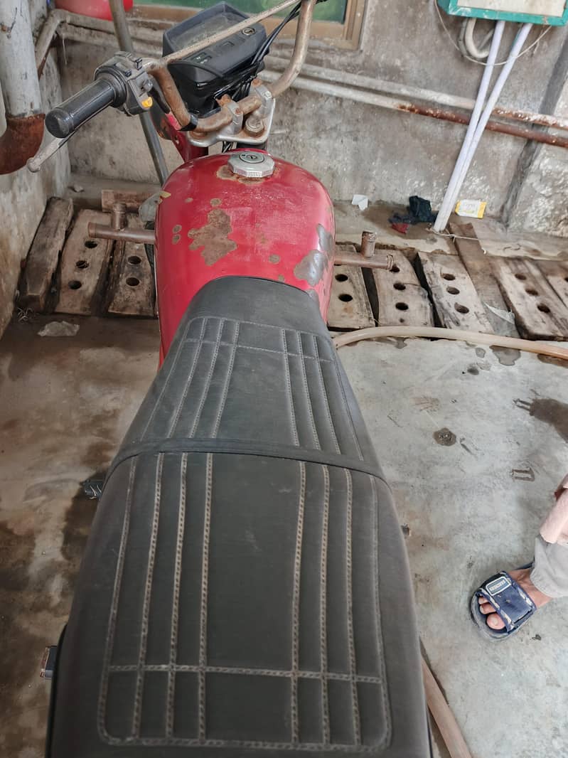 DHOOM 70CC 2014 MODEL 2