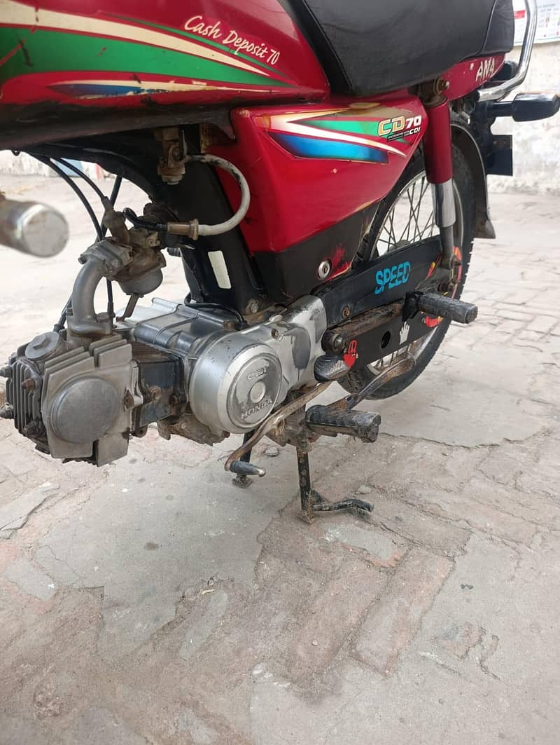 Honda cd70 3