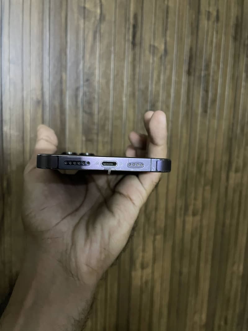Apple iPhone 14 Pro Max 2