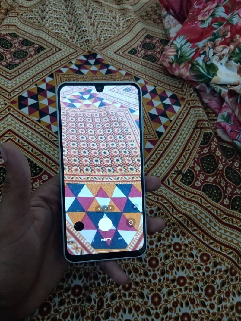 Samsung Mobile A16 4