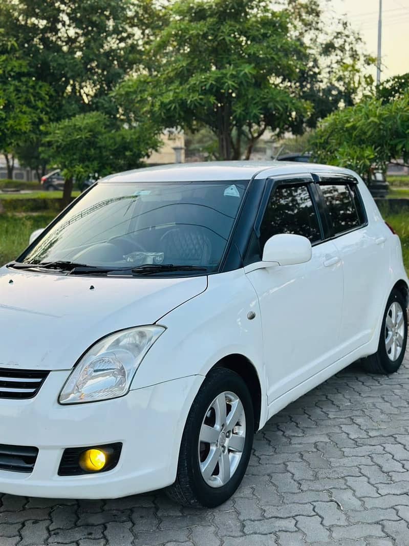 Suzuki Swift 2011 2