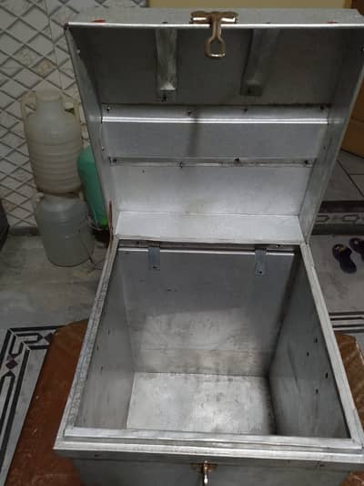 PETI FOR SALE