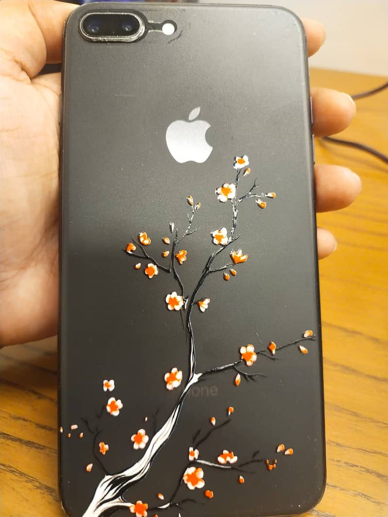Apple iPhone 8 Plus 2