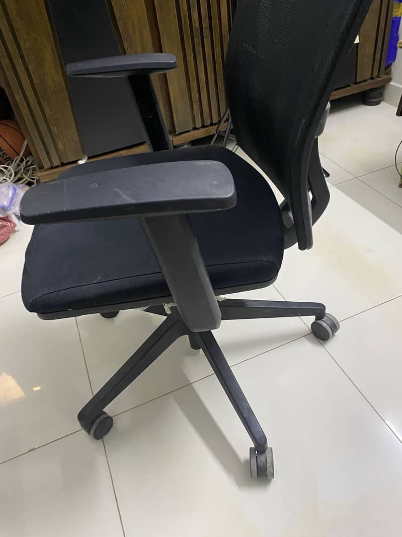 Computer Chair 1
