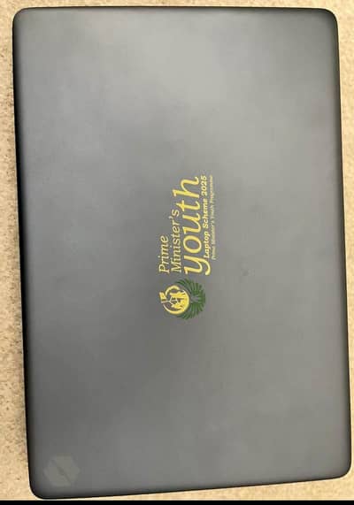 Laptop Ryzen 8GB 256 GB