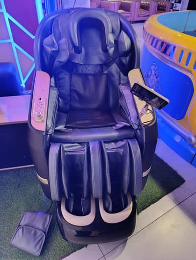 ZERO Massage Chair For Sale In DHA Phase 1