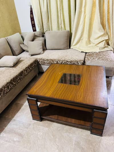 Complete set of 3 wooden tables