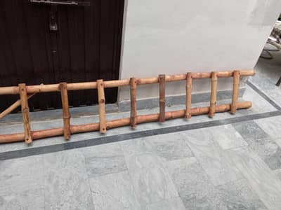 stair seeri wood 14 foot height good condition