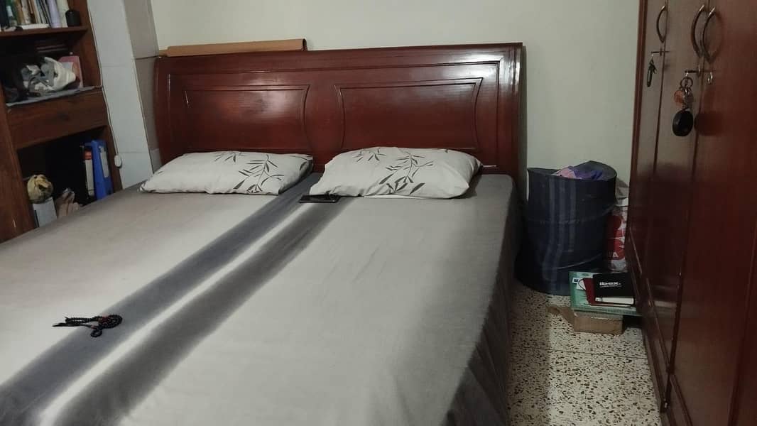 King Sized Bed 1