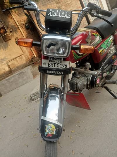 2022 mobdel Honda CD 70 condition ok paper completely ok